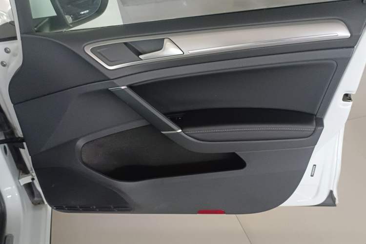 Used Volkswagen Golf 2019 280TSI DSG Comfort Version China VI Standard
