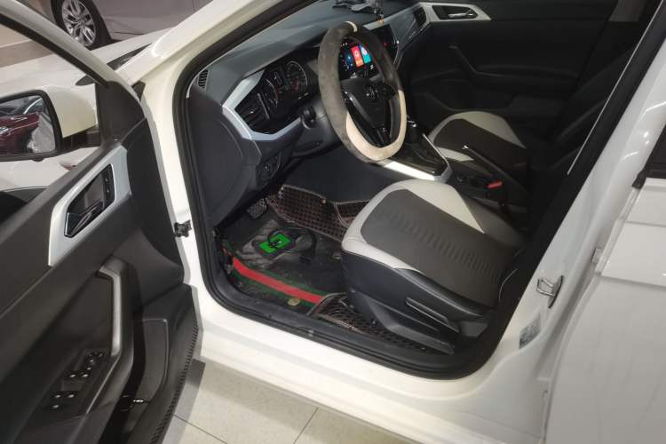 Used Volkswagen Polo 2019 Plus 1.5L Automatic Colorful Technology Edition
