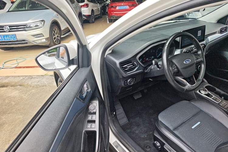 Used Ford Focus Active 2020 EcoBoost 180 Automatic Trendy Model