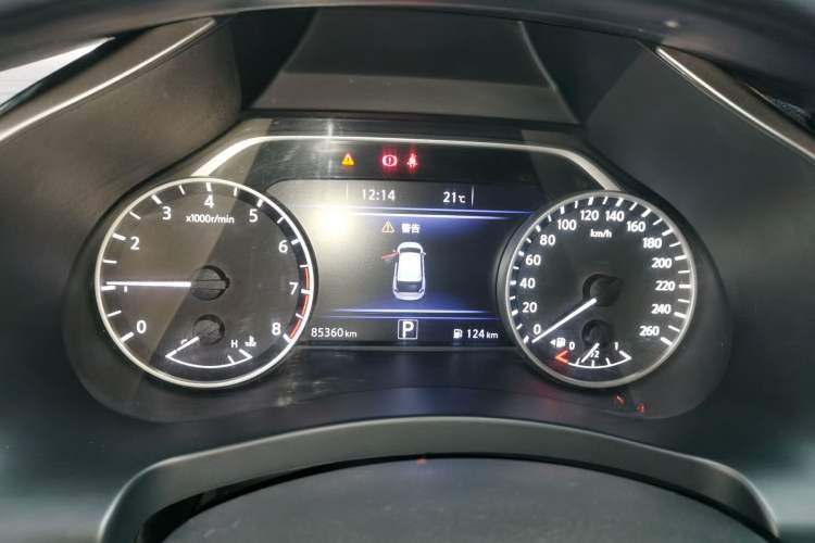 Used Nissan Murano 2019 2.5L XE Two-Wheel Drive Elite Version China VI Standard
