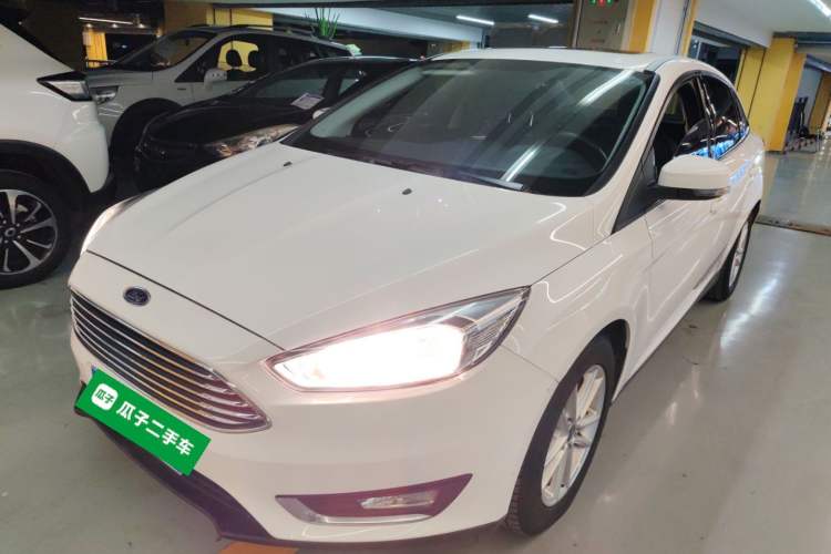 Used Ford Focus 2018 Sedan Classic 1.6L Automatic Trendy SmartDrive Edition