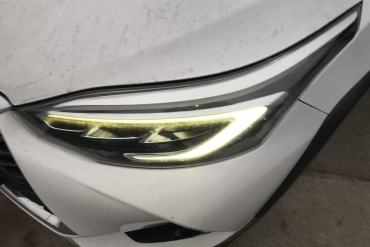 Used Toyota YARiS L 2021 X-Trail 1.5L CVT Leading Edition
