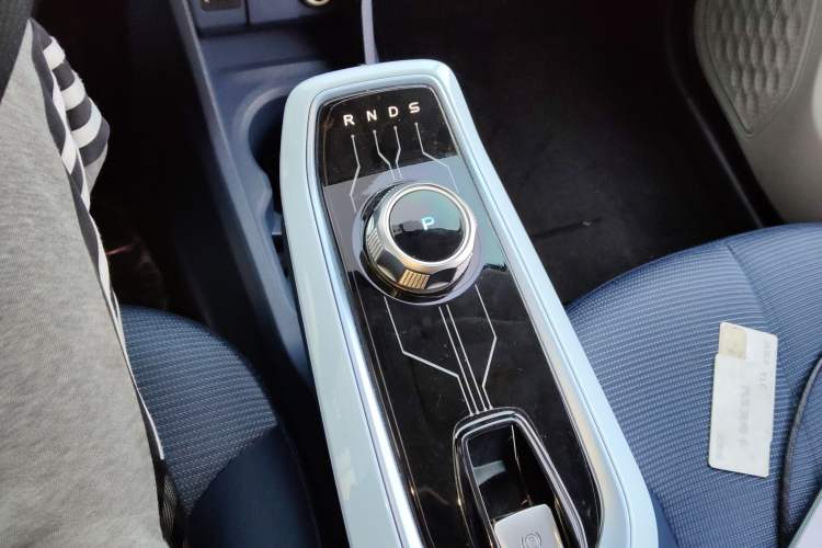 Used Oshan Benni E-Star 2022 Qingxin Edition Colorful Model Lithium Iron Phosphate