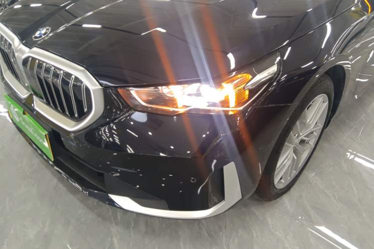 Used BMW 5 Series 2024 525Li Luxury Package
