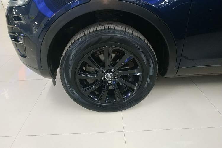 Used Land Rover Discovery Sport 2017 2.0T SE
