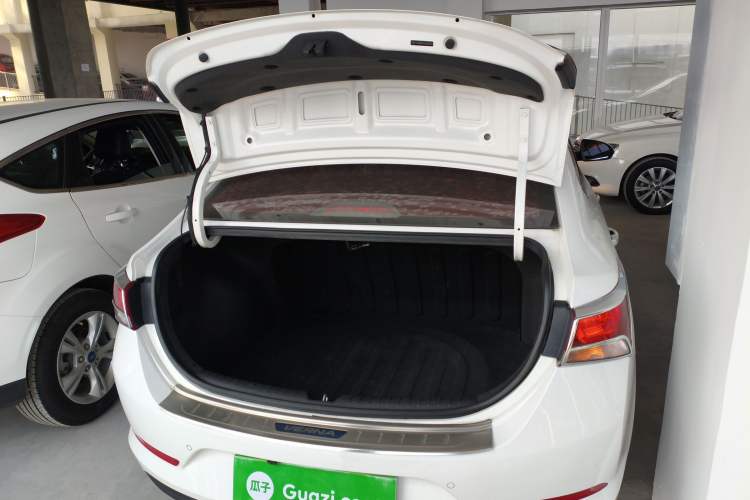 Used Hyundai Verna 2016 1.4L Automatic Cool Edition GLS