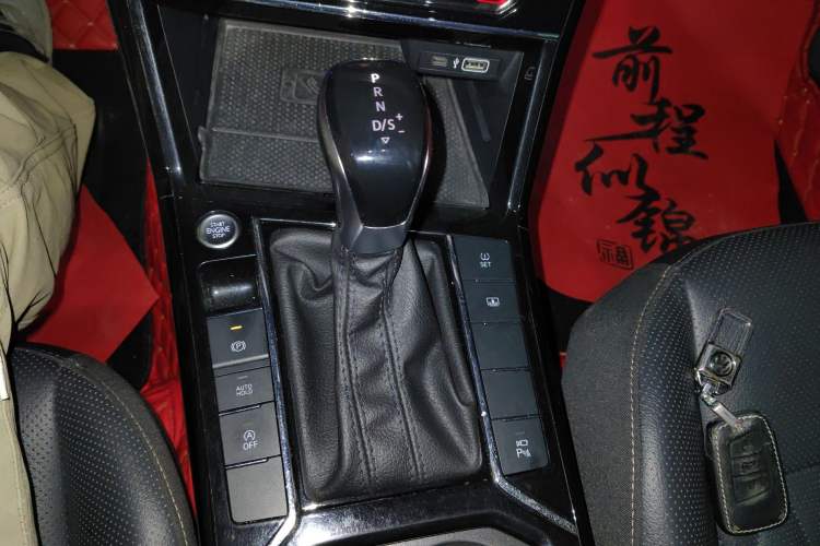 Used Volkswagen Passat 2020 330TSI Prestige Edition China VI Standard
