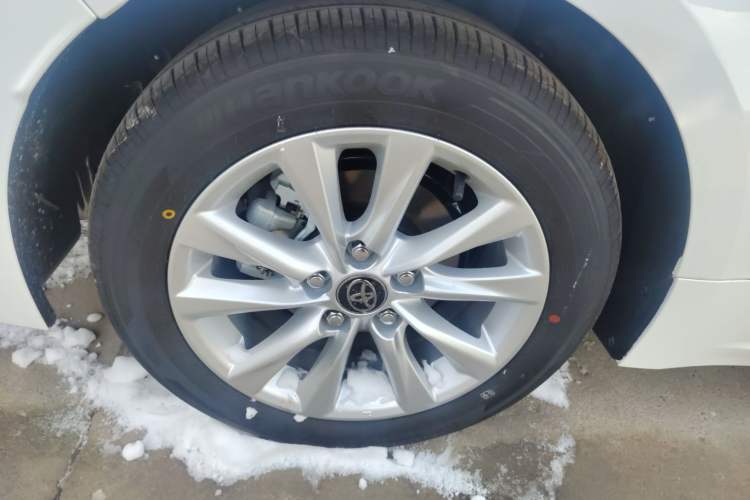 Used Toyota Corolla 2024 1.8L Smart Electric Hybrid Dual-Engine Elite Edition
