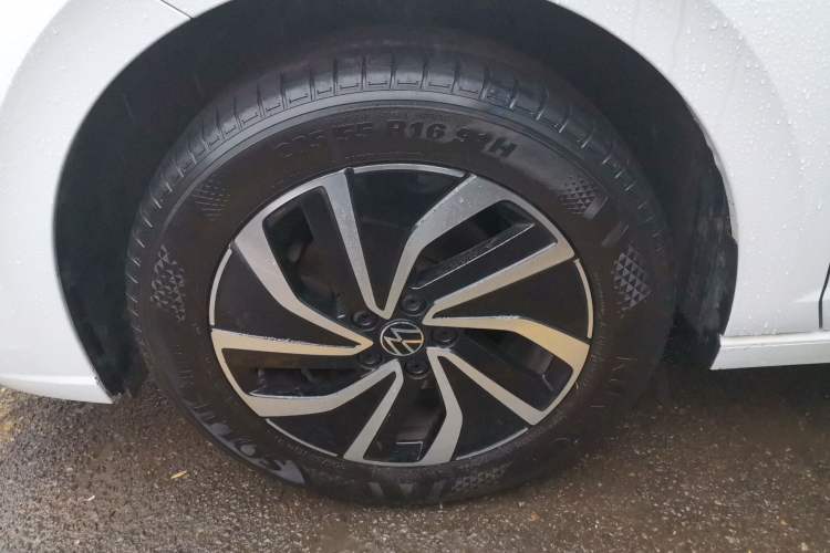 Used Volkswagen Lavida 2023 New Rui 1.5L Automatic New Yi Edition