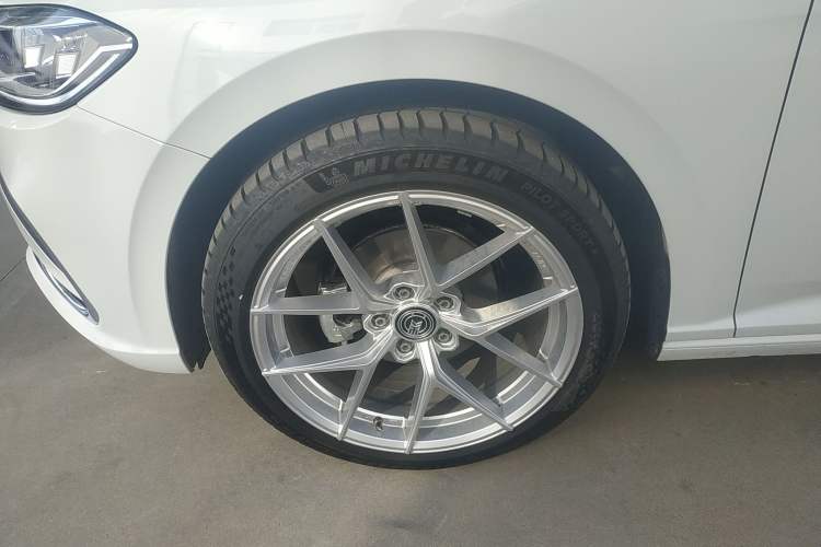 Used Volkswagen Lavida 2024 1.5L Automatic 5 Million Edition
