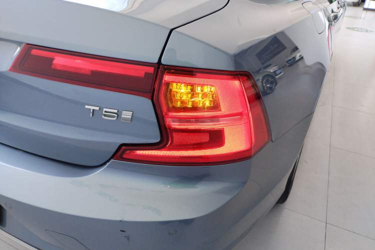 Used Volvo S90 2020 T5 Zhiyi Luxury Edition