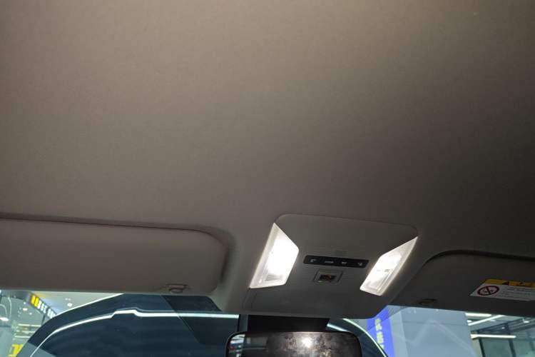 Used Toyota RAV4 2024 2.0L CVT Two-Wheel Drive Urban Edition
