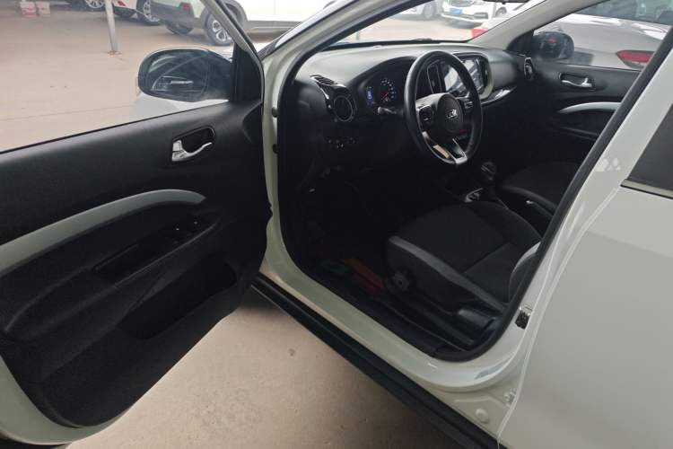 Used Kia kx1 Stonic 2021 1.4L Automatic Fun & Sport Edition
