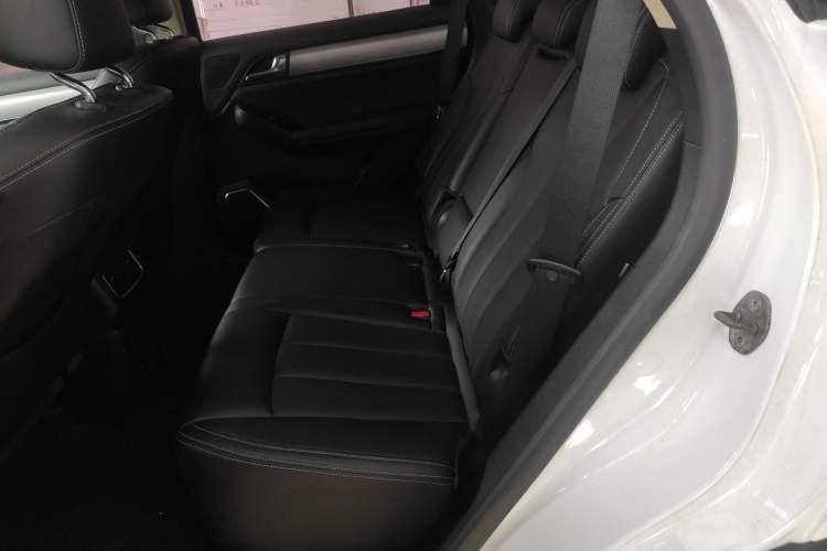 Used BYD Tang 2018 2.0T Automatic SmartConnect Prestige 5-Seater Emission Standard China V
