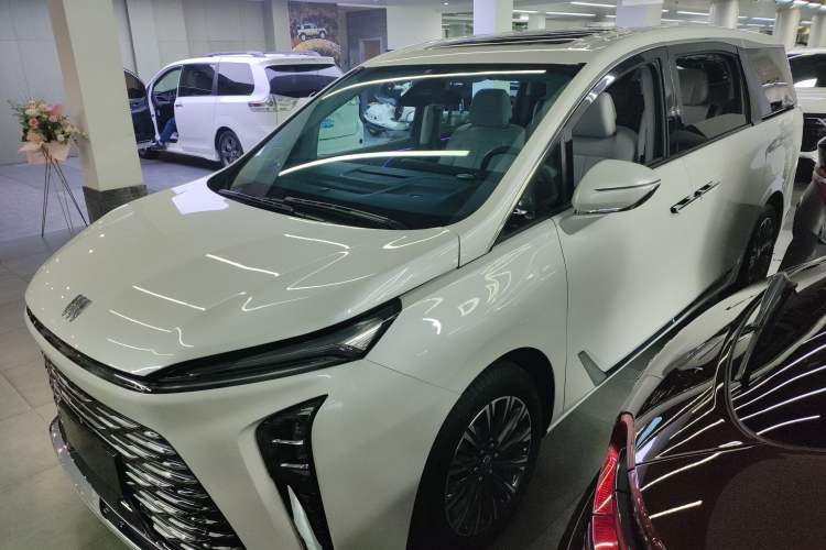 Used Buick GL8 2025 Lu Zun Deluxe Edition
