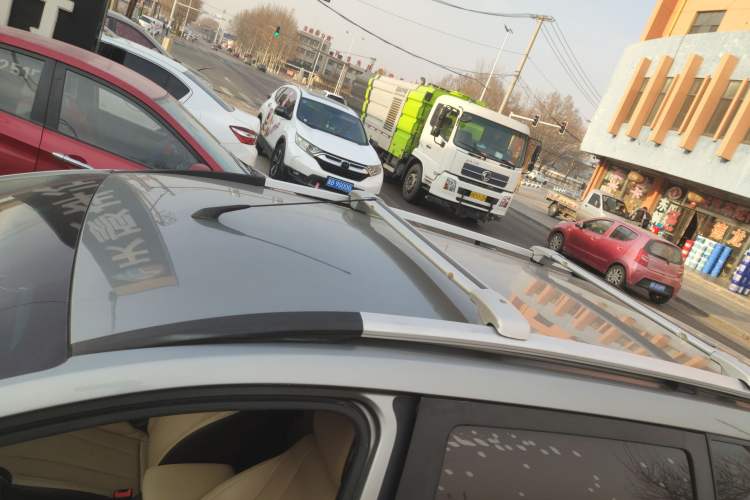 Used Baojun 310W 2017 1.5L Manual Fashion Model China V
