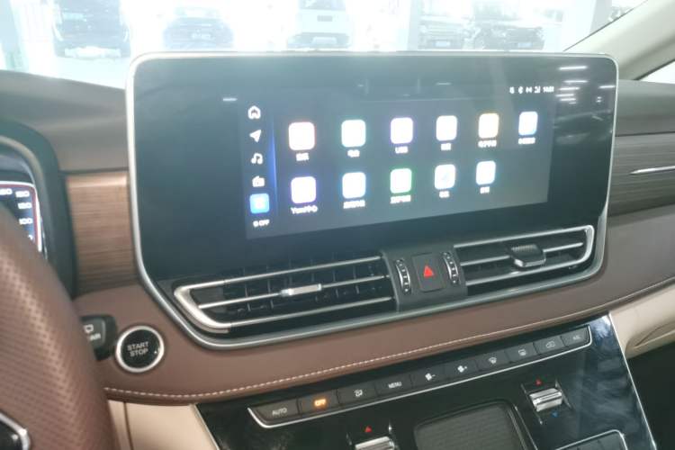 Used Bestune M9 2023 2.0T Ultimate Edition