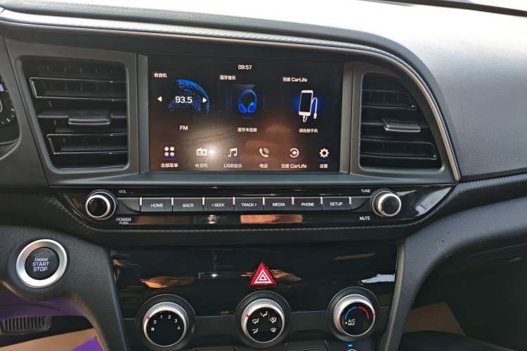 Used Hyundai Elantra 2019 1.4T Dual-Clutch Xuan Dong · Dynamic Model
