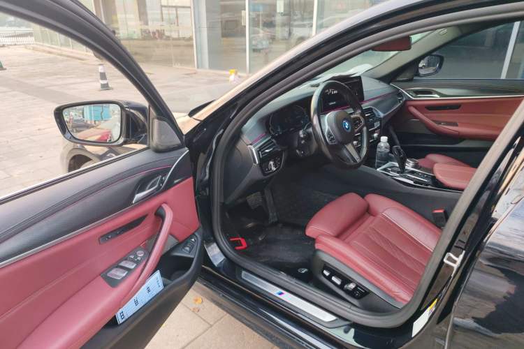 Used BMW 5 Series New Energy 2022 535Le Pioneer Edition M Sport Package