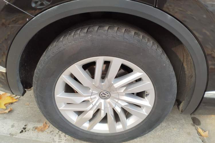 Used Volkswagen Touareg 2019 2.0 TSI Ruiyi Edition China V Standard
