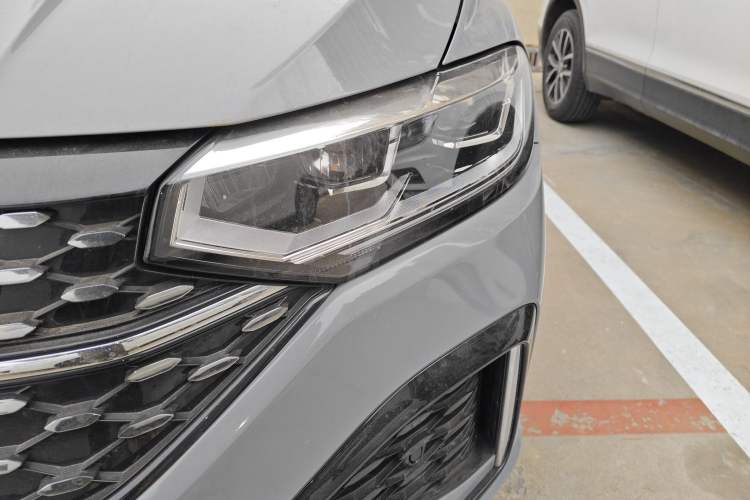 Used Volkswagen Lavida 2023 300TSI DSG Starry Sky Elite Edition
