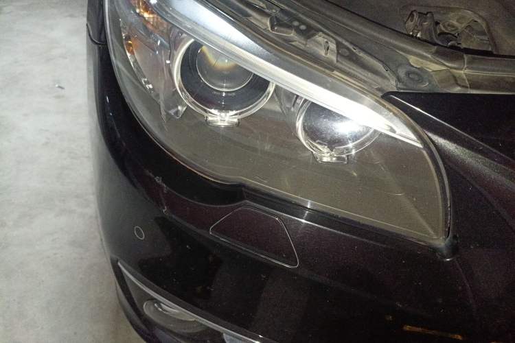 Used BMW 5 Series 2014 525Li Luxury Design Package
