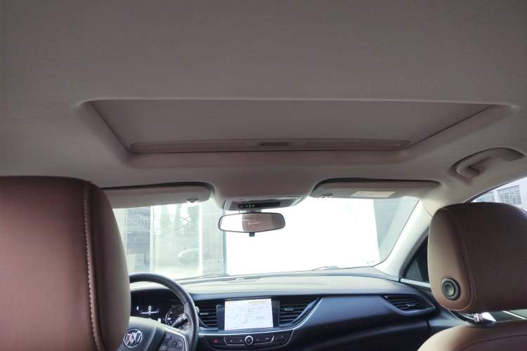 Used Buick Regal 2020 552T Luxury Version
