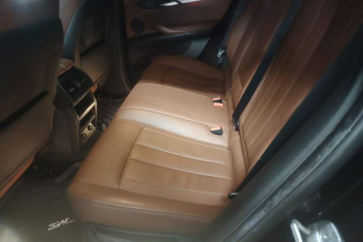 Used BMW X6 2015 xDrive35i Leading Model
