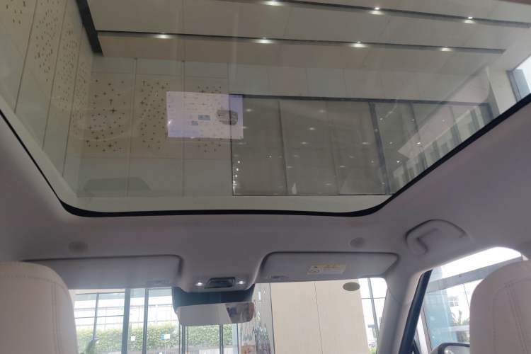 Used BYD Yuan UP 2025 Intelligent Driving Version 401 km Beyond-Range Edition