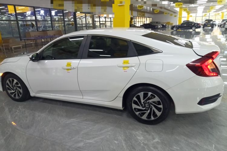 Used Honda Civic 2016 220TURBO CVT Luxury Edition
