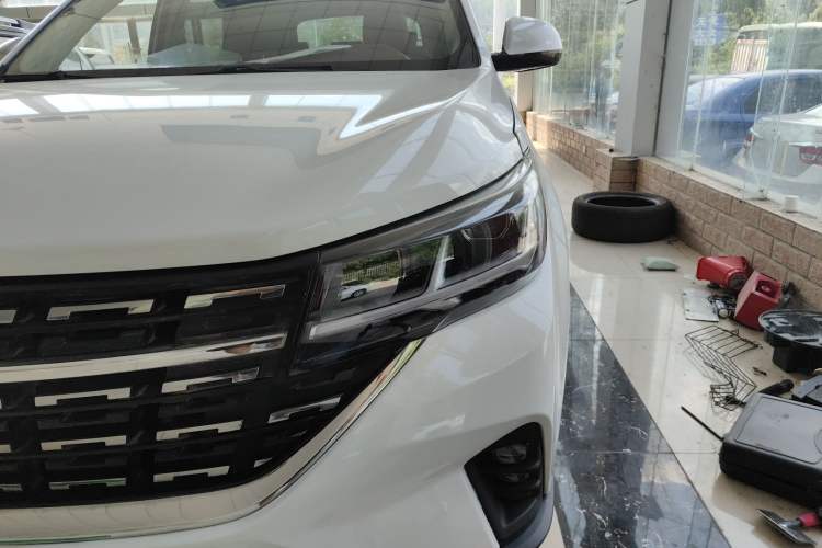 Used FORTHING T5 2018 230T CVT Smart Enjoyment Version
