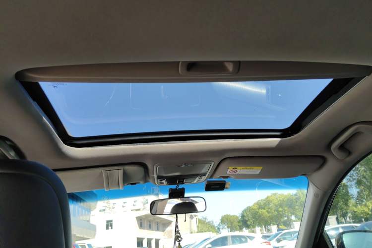 Used Honda Accord 2016 Hybrid 2.0L Sharp Edition
