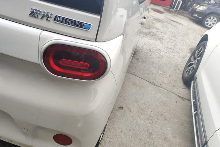 Used Wuling Hongguang MINIEV 2024 3rd Generation 215km Youth Edition
