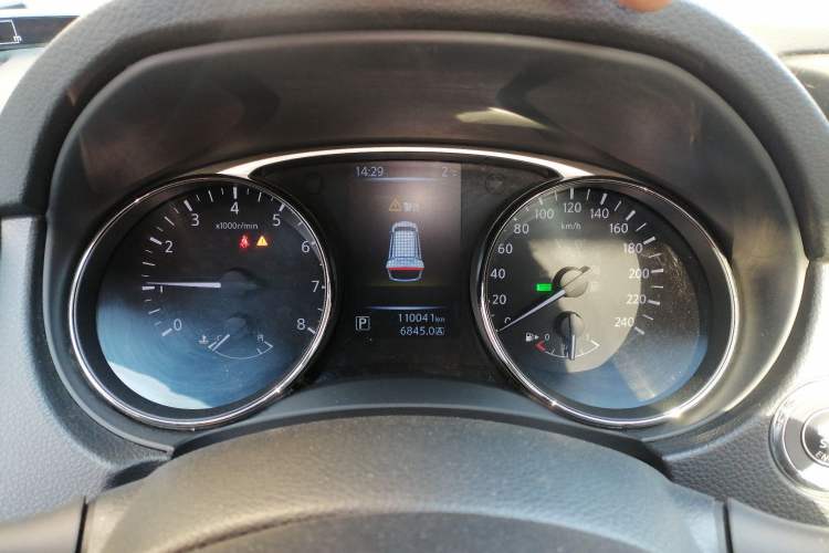 Used Nissan X-Trail 2014 2.0L CVT Comfort Edition 2WD
