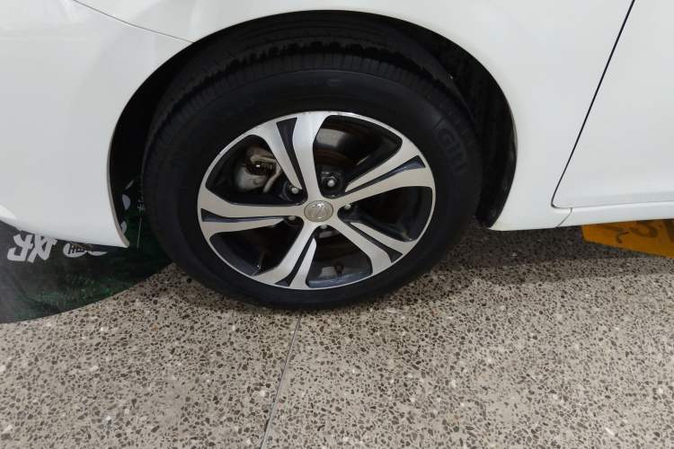 Used Nissan Tiida 2019 1.6L CVT Smart Drive Version China VI Standard
