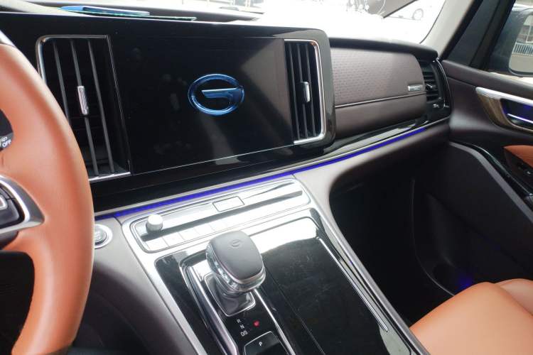 Used GAC Trumpchi M8 2023 Lingxiu Series 390T Luxury Edition
