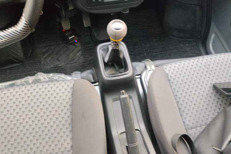 Used Wuling Zhiguang 2023 1.5L Practical Version 5/7 Seats
