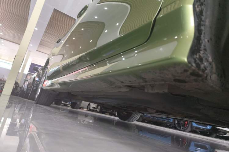 Used Honda Jade 2013 1.8L automatic Comfort version 5 seats
