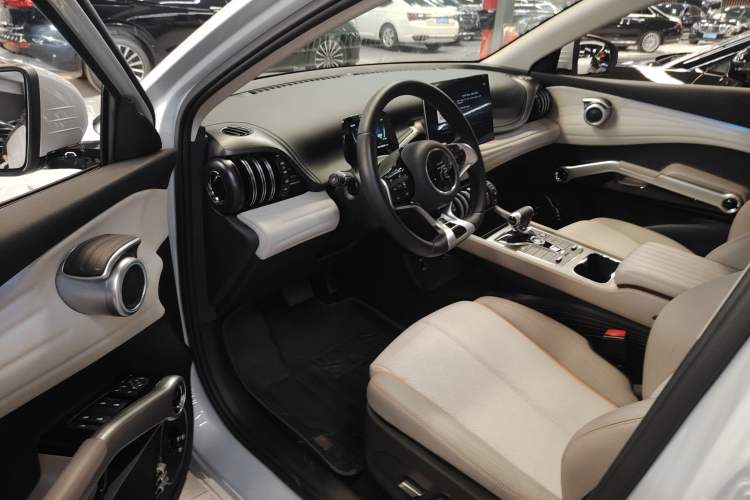 Used BYD Yuan PLUS 2024 Honor Edition 430KM Leading Model