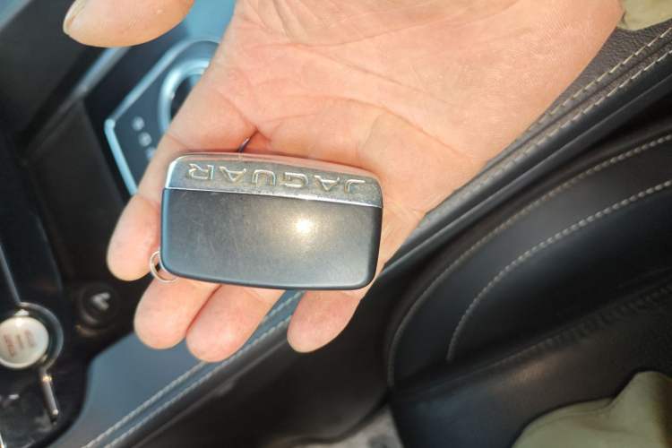 Used Jaguar F-PACE 2016 3.0 SC Four-Wheel Drive R-Sport Sport Edition