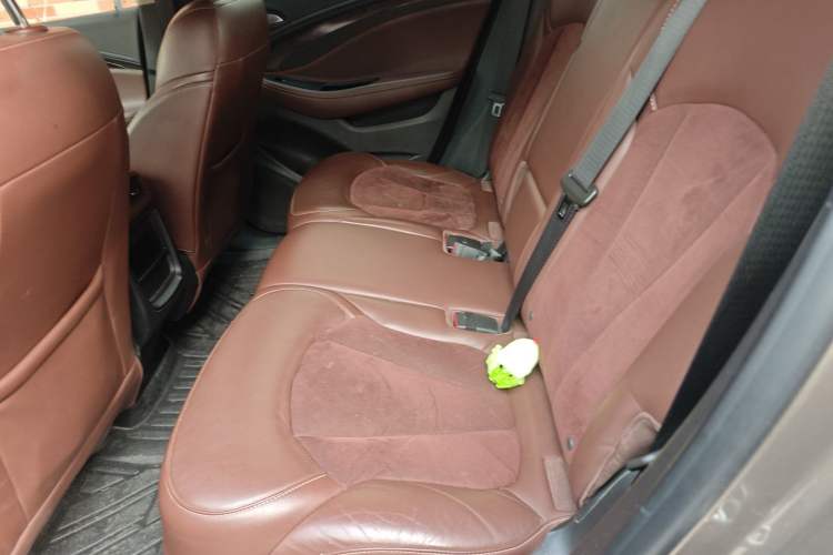 Used Buick Envision 2017 20T Two-Wheel Drive Luxury Model
