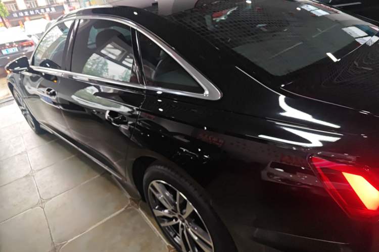 Used Audi A6L 2022 40 TFSI Luxury Dynamic Model
