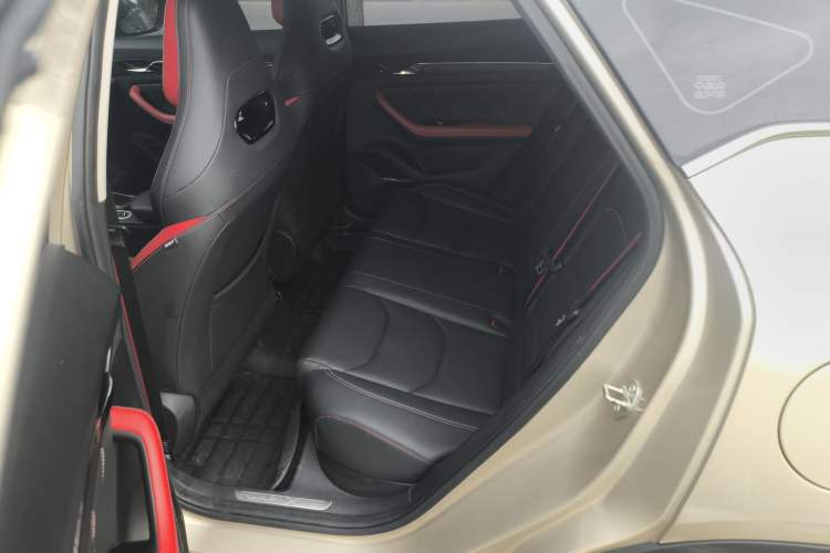 Used Geely Auto Emgrand S 2021 1.4T CVT Prestige Edition
