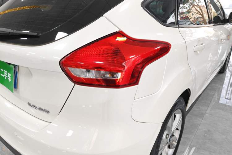 Used Ford Focus 2015 Hatchback 1.6L Automatic Comfort Model