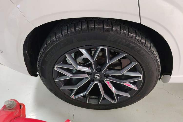 Used Changan UNI-Z New Energy 2024 Blue Whale Smart Electric iDD 125km Excellence Model
