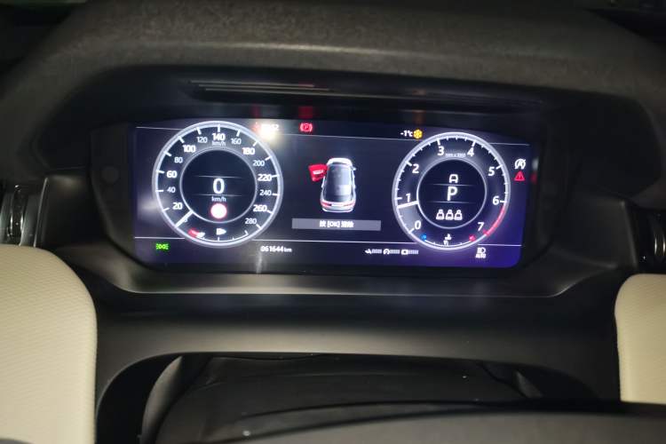 Used Land Rover Discovery Sport 2021 249 PS R-Dynamic SE Performance Tech Edition 5 Seats
