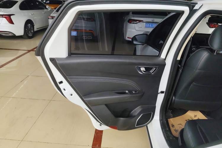 Used Geely Auto Vision X3 2019 Upgraded Model 1.5L CVT Elite Version
