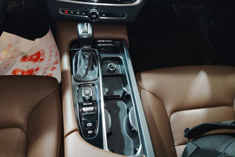 Used Volvo S90 2020 T5 Zhiyi Luxury Edition