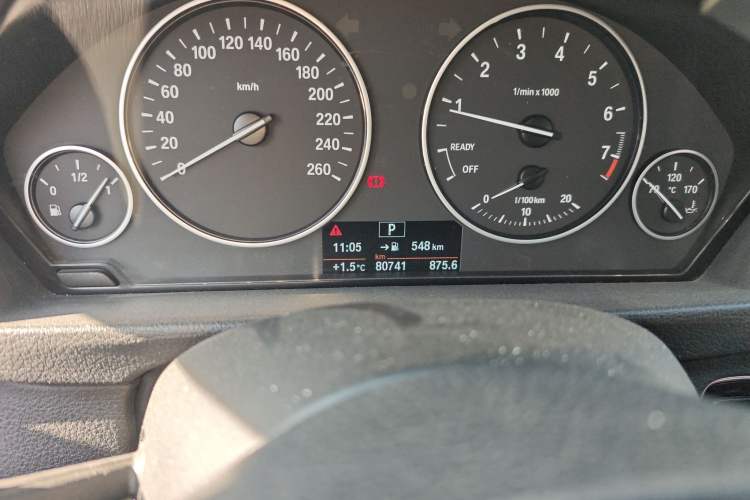 TDK.VehicleDetails.img