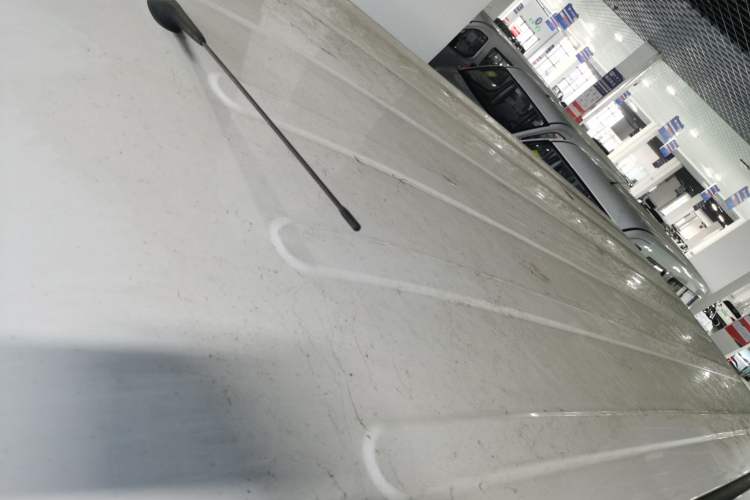 Used Wuling Yangguang 2024 300KM Comfort Version Passenger Van 75kW
